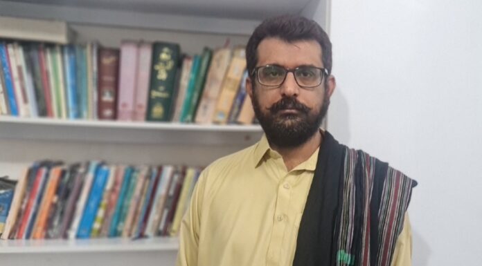 گوگل ٹرانسلیشن کی طرف سے بلوچی زبان کو شامل کرنا اچھا قدم ہے ، تراجم کی بہتری میں مدد کریں گے۔ قاضی ریحان