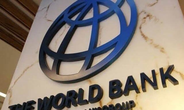 عالمی بینک نے 108 ممالک کو متوسط آمدنی کے جال میں رہنے کی پیشن گوی کی ہے۔