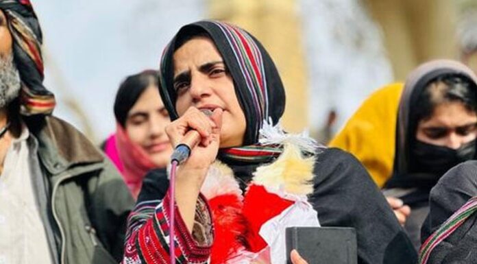 شاید اب بلوچستان سے باہر لوگوں کو اس ریاست کے فاشسٹ اور جابر ہونے کی حقیقت سمجھ آنے لگی ہے ۔ مہرنگ بلوچ