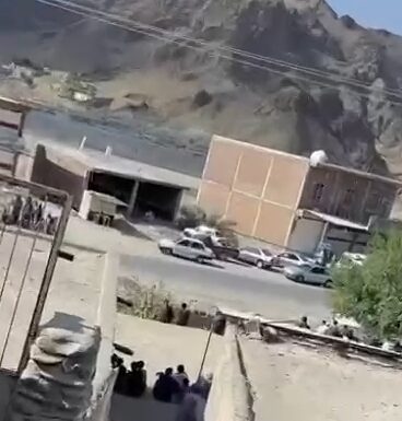 سرباز: جلال آباد میں قابض ایرانی فورسز اور مسلح افراد کے درمیان تصادم جاری