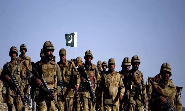 دشت میں قابض پاکستانی فورسز کے قافلے پر حملہ، دو اہلکار ہلاک، چار زخمی
