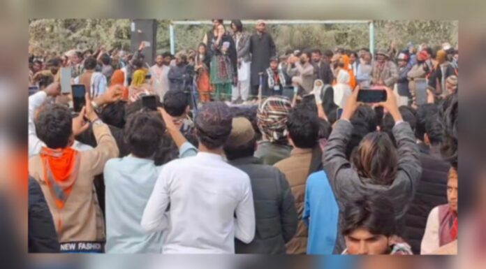 نصیر آباد نام نہاد جاگیر داروں نے ہر دور میں بلوچ نسل کشی میں ایک سہولت کار کا کردار ادا کیا ہے۔ ڈاکٹر ماہ رنگ بلوچ