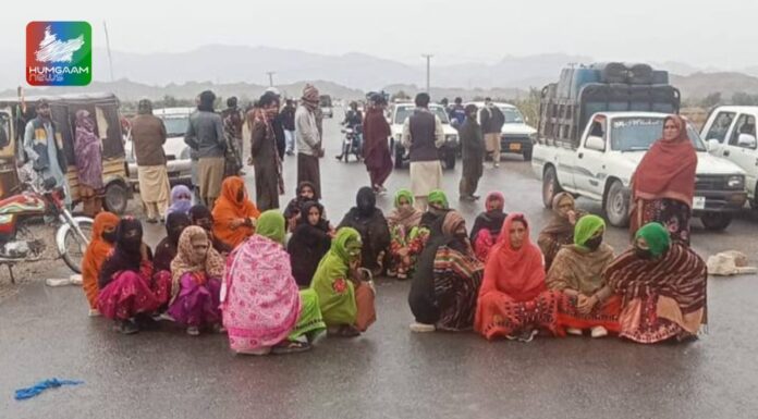 نال کراچی سے لاپتہ صابر بلوچ کی جبری گمشدگی کے خلاف سی پیک شاہراہ بند
