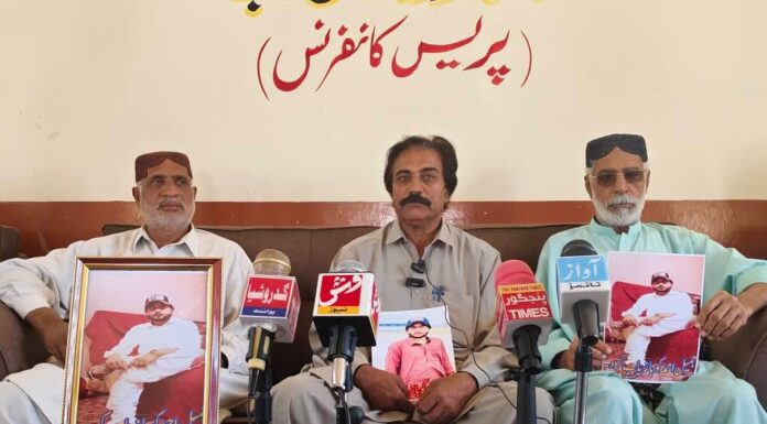نصیب اللہ کی بازیابی کے لیے اقدامات کریں بصورت دیگر بچوں اور خواتین کے ساتھ سی پیک روڈ پر دھرنا دے کر احتجاج کرینگے۔ لواحقین