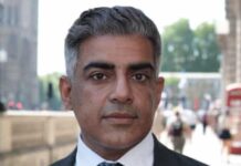 ایرانی مقبوضہ بلوچستان سے تعلق رکھنے والے ایک بلوچ کو برطانیہ نے فیجی کا سفارت کار مقرر کر دیا