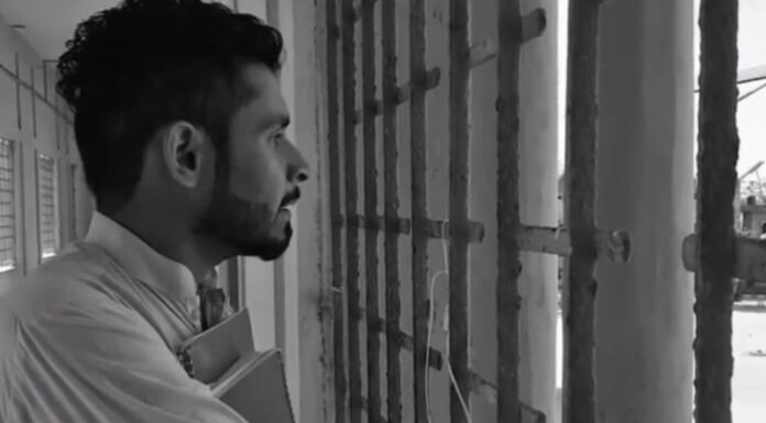 کراچی، قابض پاکستانی فورسز نے معروف اشاعتی ادارہ علم و ادب پبلشرز کے ایک اور سینئر رکن کو آفس سے جبری لاپتہ کردیا۔