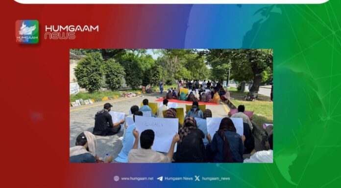اسلام آباد ہائیکورٹ نے ڈپٹی کمشنر کو ہدایت کی ہے کہ وہ نیشنل پریس کلب کے باہر بلوچ لاپتا افراد کے اہلِ خانہ سے فوری مذاکرات کر کے احتجاج ختم کروائے۔