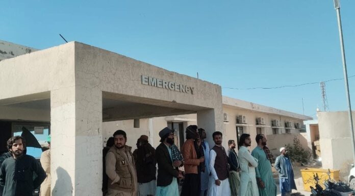 پنجگور میں جامع مسجد روڈ پر دھماکہ، ایک شخص جاں بحق، 9 افراد زخمی