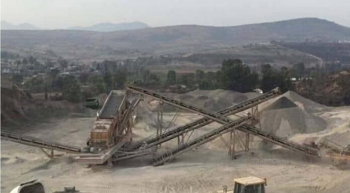 بارکھان میں کرش پلانٹ اور پولیس چوکی پر مسلح افراد کی فائرنگ، 3 مزدور اغوا
