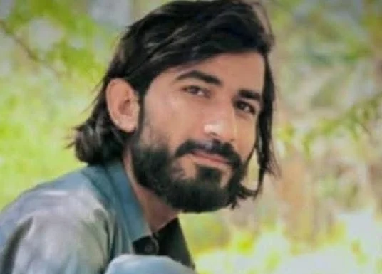 تربت کے علاقے ڈی بلوچ سے لاش برآمد ہوئی ہے جسے ہسپتال منتقل کیا گیا ہے۔