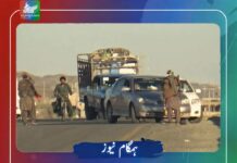کیچ: مسلح خواتین کی سی پیک روٹ پر ناکہ بندی